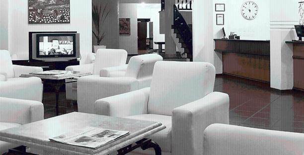 Agulhon Hotel ปริมาเวรา โด เลสชิ ภายนอก รูปภาพ